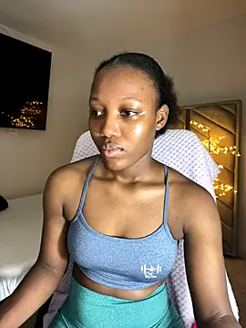 kellya  online show from October 10, 2025, 11:59 pm