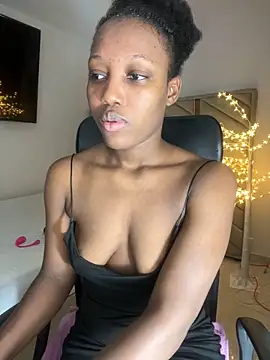 kellya  online show from November 9, 2025, 10:52 pm