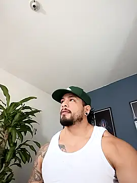 SilvaBranko online show from September 17, 2025, 7:04 pm