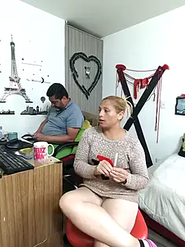 Snapshot of hotandfierylatinos2023 chatting on October 16, 2025, 9:49 pm hotandfierylatinos2023 online show from October 16, 2025, 9:49 pm