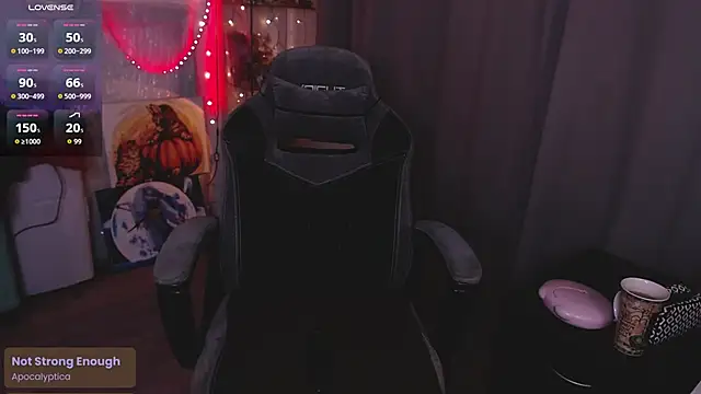 Snapshot of lissamuff chatting on November 13, 2025, 4:06 pm lissamuff online show from November 13, 2025, 4:06 pm