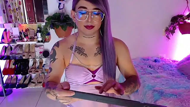Laveneno ortiz07 online show from May 9, 2026, 12:16 am