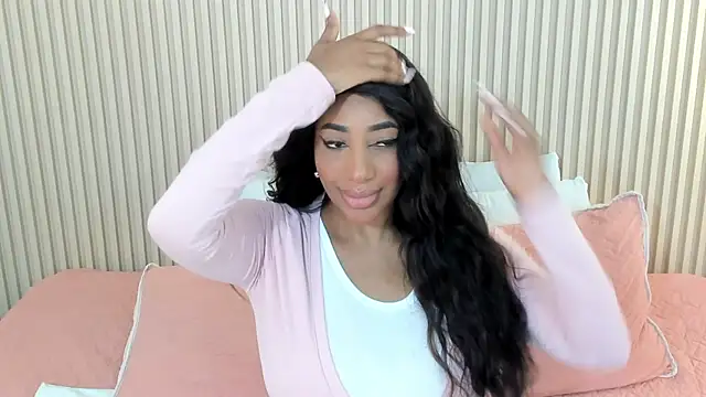 charlottebrowns  online show from July 6, 2026, 11:51 am