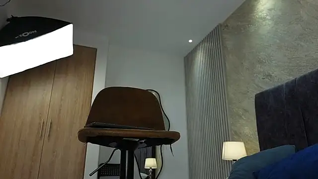 lola  sweetx online show from May 23, 2026, 11:36 am