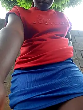 Snapshot of Sarie_sho chatting on March 19, 2025, 2:35 pm Sarie sho online show from March 19, 2025, 2:35 pm