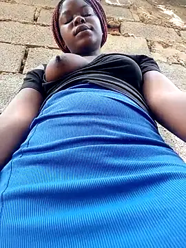 Snapshot of Sarie_sho chatting on March 20, 2025, 10:21 am Sarie sho online show from March 20, 2025, 10:21 am