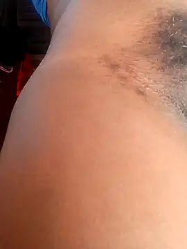 Snapshot of Sarie_sho chatting on October 20, 2025, 5:52 am Sarie sho online show from October 20, 2025, 5:52 am