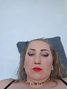 EmmaQueen4 online show from July 9, 2026, 6:28 am