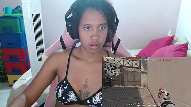 Snapshot of TiffanyRoouse chatting on February 5, 2025, 2:51 am TiffanyRoouse online show from February 5, 2025, 2:51 am