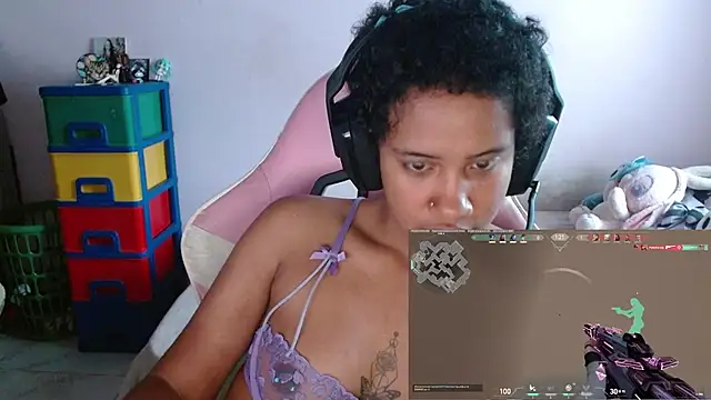 Snapshot of TiffanyRoouse chatting on November 12, 2025, 10:09 pm TiffanyRoouse online show from November 12, 2025, 10:09 pm