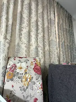 Snapshot of _adelle chatting on February 2, 2025, 11:30 am adelle online show from February 2, 2025, 11:30 am