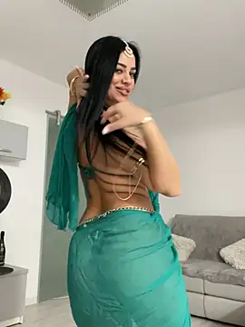 Snapshot of _adelle chatting on February 15, 2025, 10:55 am adelle online show from February 15, 2025, 10:55 am