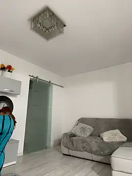 Snapshot of _adelle chatting on February 28, 2025, 11:03 am adelle online show from February 28, 2025, 11:03 am