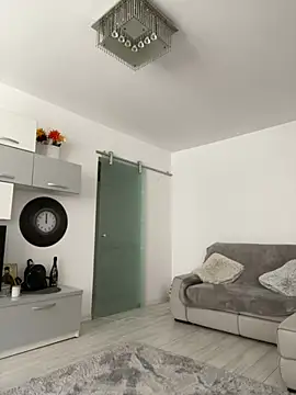 Snapshot of _adelle chatting on March 8, 2025, 10:00 am adelle online show from March 8, 2025, 10:00 am