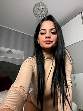 Snapshot of _adelle chatting on November 19, 2025, 1:11 pm adelle online show from November 19, 2025, 1:11 pm