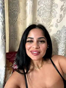 Snapshot of _adelle chatting on November 21, 2025, 11:42 am adelle online show from November 21, 2025, 11:42 am