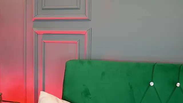 Snapshot of BlairSanders chatting on January 16, 2025, 7:10 pm BlairSanders online show from January 16, 2025, 7:10 pm