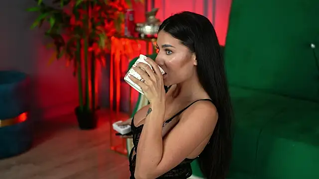 Snapshot of BlairSanders chatting on January 24, 2025, 10:08 pm BlairSanders online show from January 24, 2025, 10:08 pm