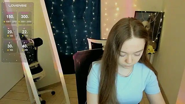 Florence meow online show from May 4, 2026, 6:53 am