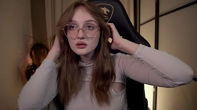 Snapshot of ELLIEJAY chatting on January 24, 2025, 12:09 am ELLIEJAY online show from January 24, 2025, 12:09 am