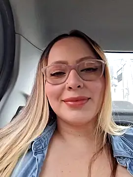 Valentina St online show from January 7, 2025, 7:49 pm