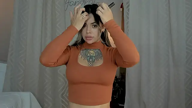 yandracelisofficial online show from January 26, 2025, 3:48 am