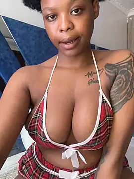 SexxyLunar online show from November 15, 2025, 7:49 am