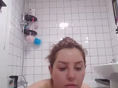 Snapshot of magical_mia chatting on February 5, 2025, 9:57 am magical mia online show from February 5, 2025, 9:57 am