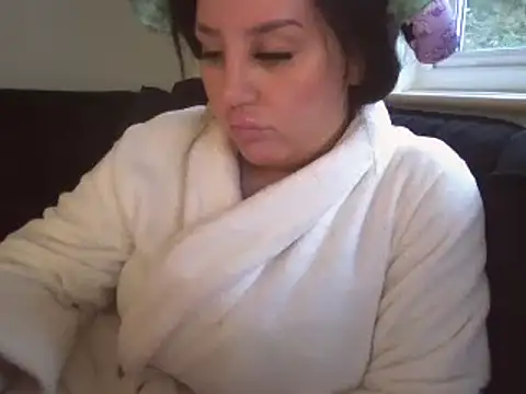 Snapshot of magical_mia chatting on February 7, 2025, 3:52 pm magical mia online show from February 7, 2025, 3:52 pm