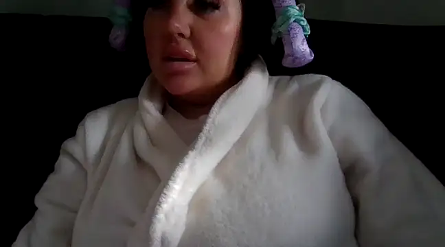 Snapshot of magical_mia chatting on February 22, 2025, 3:14 pm magical mia online show from February 22, 2025, 3:14 pm