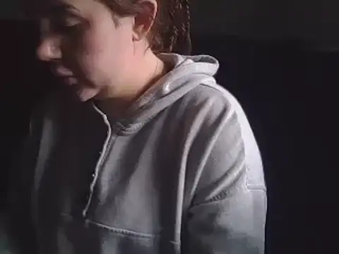 Snapshot of magical_mia chatting on February 25, 2025, 2:00 pm magical mia online show from February 25, 2025, 2:00 pm