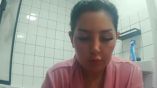 Snapshot of magical_mia chatting on November 28, 2025, 11:13 am magical mia online show from November 28, 2025, 11:13 am