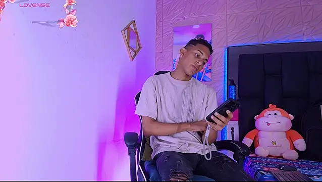 dilan alfonzo online show from June 8, 2026, 5:02 pm