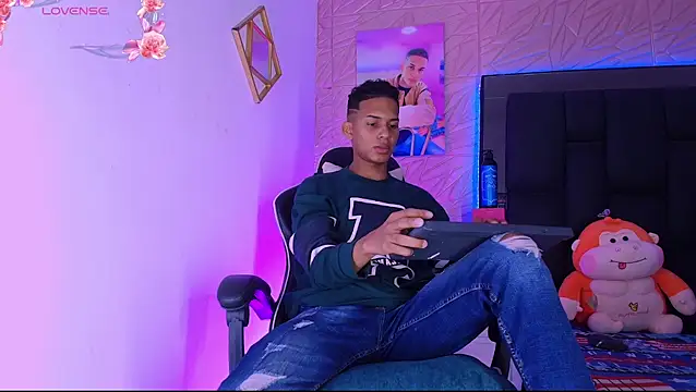 dilan alfonzo online show from June 13, 2026, 5:33 pm