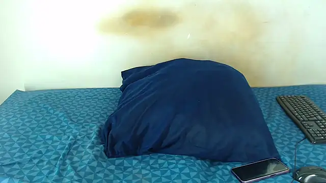 FAT ASS27 online show from June 27, 2026, 1:21 am