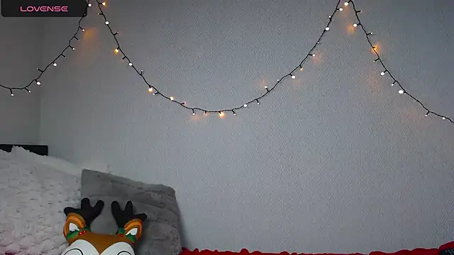 Snapshot of Nicole_blonde0 chatting on January 5, 2025, 8:42 pm Nicole blonde0 online show from January 5, 2025, 8:42 pm