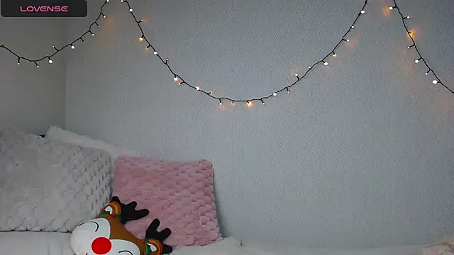 Snapshot of Nicole_blonde0 chatting on January 20, 2025, 9:01 pm Nicole blonde0 online show from January 20, 2025, 9:01 pm