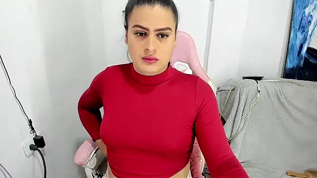 Snapshot of blonde_girl01 chatting on October 13, 2025, 4:29 pm blonde girl01 online show from October 13, 2025, 4:29 pm