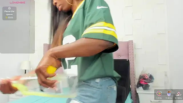 MonicaSchwartz online show from February 24, 2026, 7:45 pm