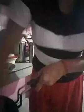 Snapshot of Ankita202 chatting on December 8, 2024, 3:53 am Ankita202 online show from December 8, 2024, 3:53 am