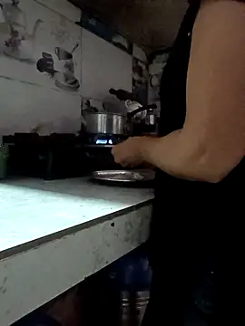 Snapshot of Ankita202 chatting on November 5, 2025, 12:32 am Ankita202 online show from November 5, 2025, 12:32 am