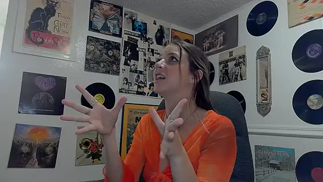 molly witha chance online show from January 23, 2025, 5:02 am