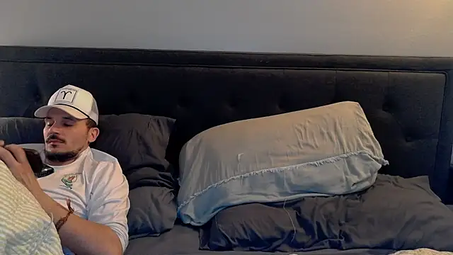 molly witha chance online show from February 24, 2025, 12:30 am