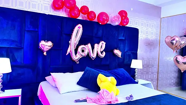 LexaDeRusso online show from February 10, 2026, 7:40 pm