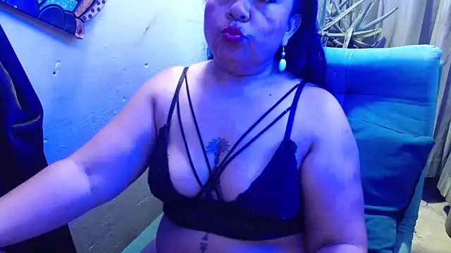 CanelaCollins online show from March 14, 2026, 4:51 am