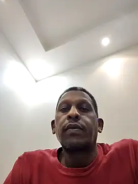 Snapshot of nubiankingkush chatting on December 5, 2024, 11:29 pm nubiankingkush online show from December 5, 2024, 11:29 pm