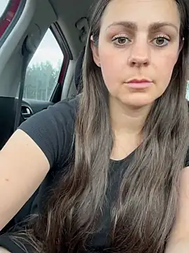 Loella-Rose online show from July 31, 2026, 3:11 pm