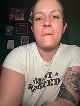 quinnmariexo online show from July 15, 2026, 6:02 pm