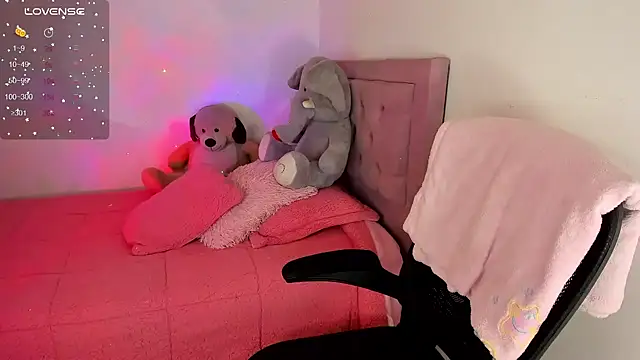 Snapshot of youpinkgirl_ chatting on January 27, 2025, 8:28 pm youpinkgirl online show from January 27, 2025, 8:28 pm