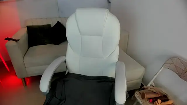 Snapshot of youpinkgirl_ chatting on September 11, 2025, 8:20 pm youpinkgirl online show from September 11, 2025, 8:20 pm